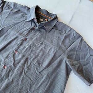 Quiksilver Shirt Mens Large Gray Button Up Waterman Collection pattern squares
